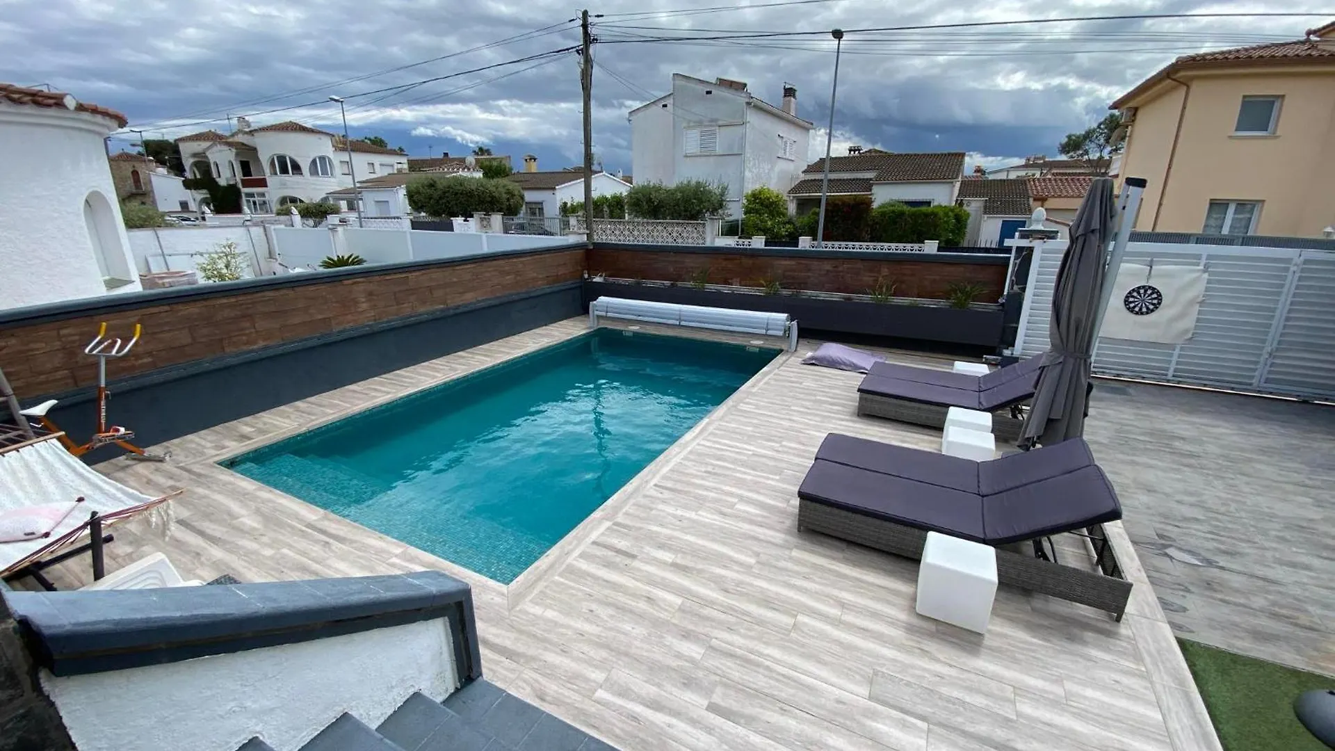 Belle Villa Avec Piscine Empuriabrava