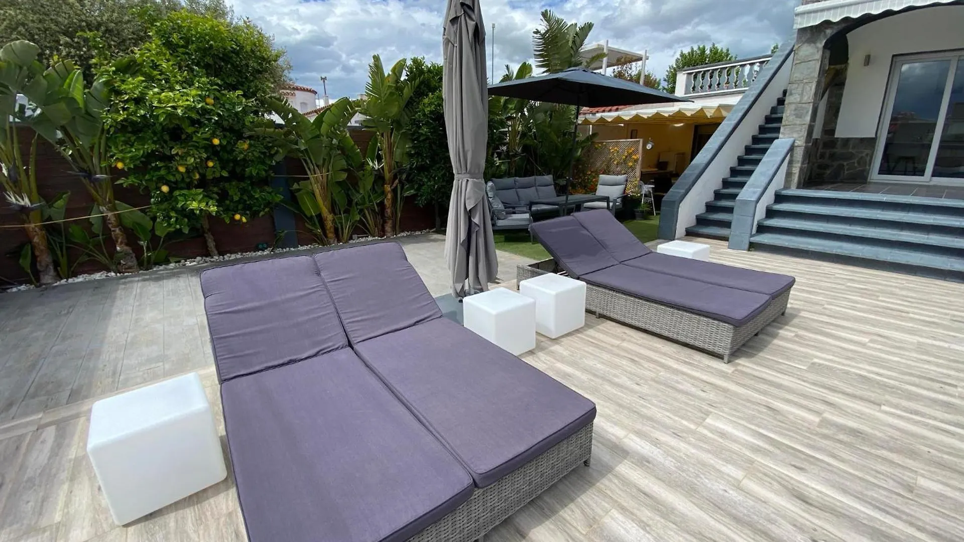 Belle Villa Avec Piscine Empuriabrava
