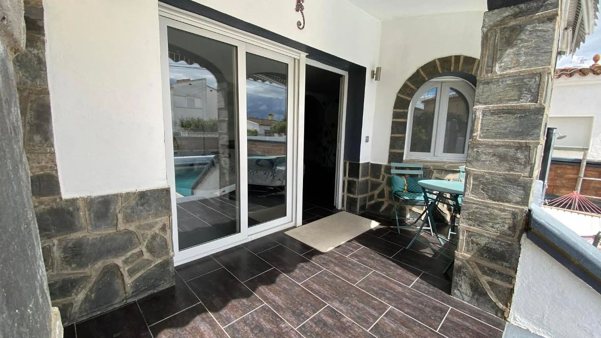 Belle Villa Avec Piscine Empuriabrava Spain