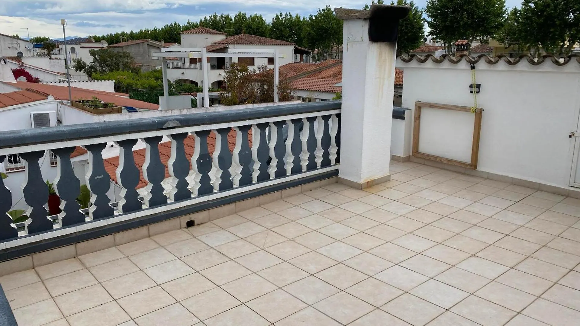 Belle Villa Avec Piscine Empuriabrava