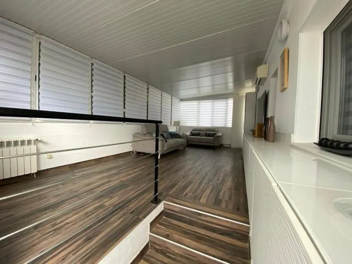 Belle Villa Avec Piscine Empuriabrava 0*,